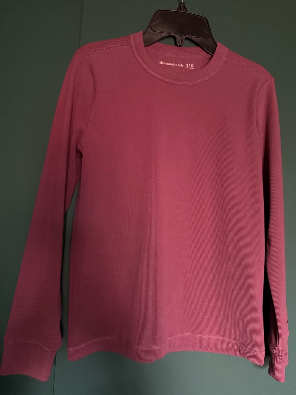 abercrombie kids Long Sleeve Crew in Berry Plum